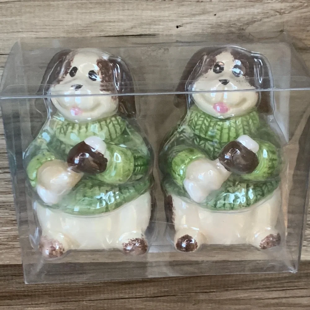 Dolomite Dog Salt Pepper Shakers Puppy Boxed Gift Set SaltPepper Shaker New